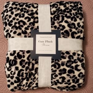 Plush Leopard Print Throw